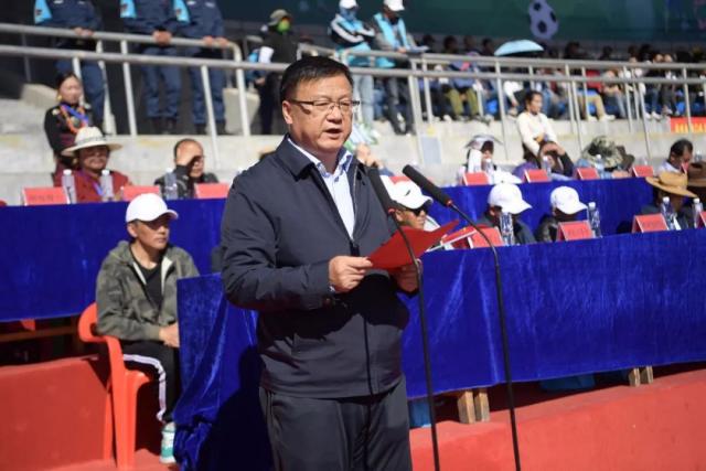 塞尔维亚教练称约基奇身体状况堪忧 但他依然坚定出战